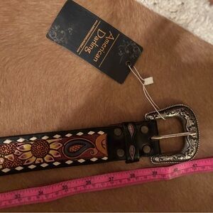 American Darling 32” leather belt w/ sunflower design